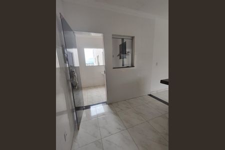 Casa à venda com 130m², 3 quartos e 2 vagas Casa à venda com 130m², 3 quartos e 2 vagasCozinha