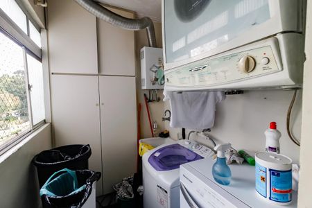 Apartamento à venda com 73m², 2 quartos e 1 vagaÁrea de Serviço