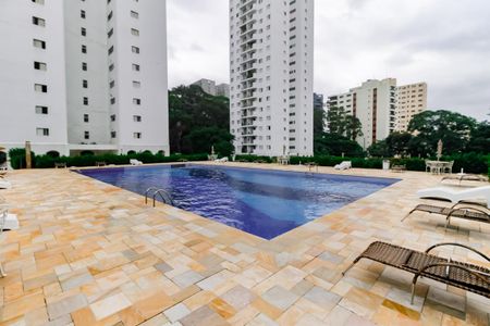 Apartamento à venda com 73m², 2 quartos e 1 vagaÁrea comum - Piscina 2