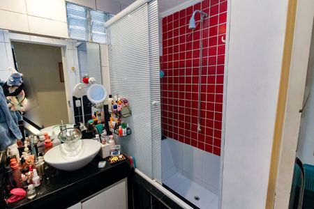 Apartamento à venda com 73m², 2 quartos e 1 vagaBanheiro 