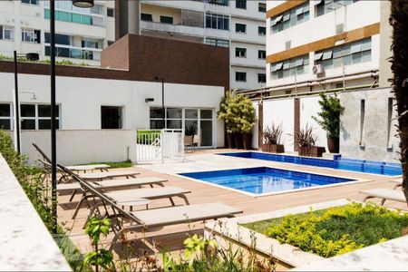 Apartamento para alugar com 65m², 2 quartos e 1 vagaÁrea comum - Piscina