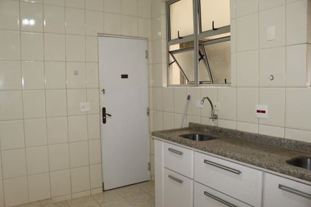 Apartamento para alugar com 90m², 2 quartos e sem vagaCozinha