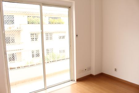 Apartamento para alugar com 90m², 2 quartos e sem vagaQuarto 2