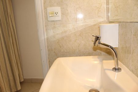 Apartamento para alugar com 90m², 2 quartos e sem vagaBanheiro Social