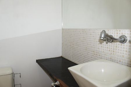 Apartamento para alugar com 90m², 2 quartos e sem vagaLavabo