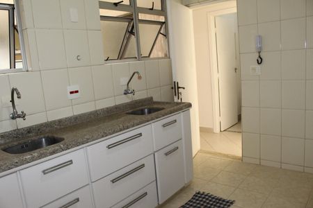 Apartamento para alugar com 90m², 2 quartos e sem vagaCozinha