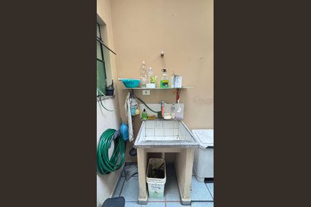 Casa à venda com 250m², 4 quartos e 6 vagasQuintal - Area de Serviço