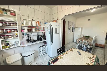 Casa à venda com 250m², 4 quartos e 6 vagasCozinha