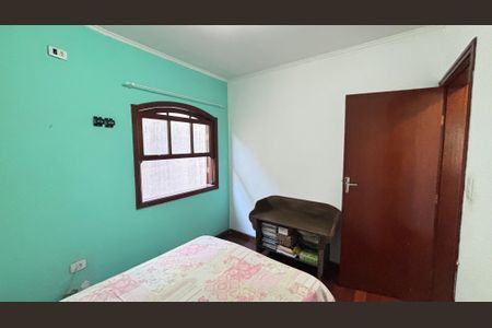 Casa à venda com 250m², 4 quartos e 6 vagasQuarto 2