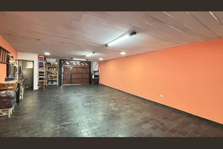 Casa à venda com 250m², 4 quartos e 6 vagasGaragem