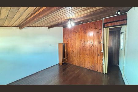 Casa à venda com 250m², 4 quartos e 6 vagasQuarto Sótão