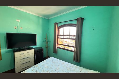 Casa à venda com 250m², 4 quartos e 6 vagasQuarto 2