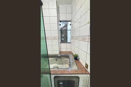 Casa à venda com 250m², 4 quartos e 6 vagasBanheiro da Suíte