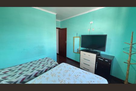 Casa à venda com 250m², 4 quartos e 6 vagasQuarto 2