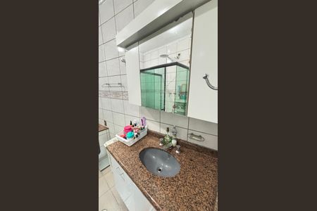 Casa à venda com 250m², 4 quartos e 6 vagasBanheiro da Suíte