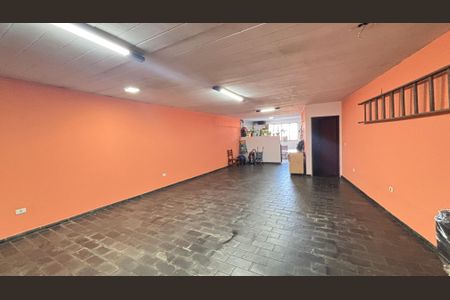 Casa à venda com 250m², 4 quartos e 6 vagasGaragem