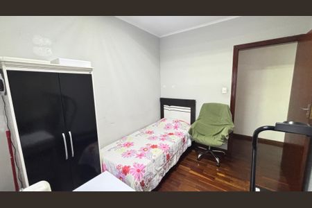Casa à venda com 250m², 4 quartos e 6 vagasQuarto 1