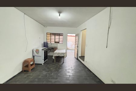 Casa à venda com 250m², 4 quartos e 6 vagasPorão