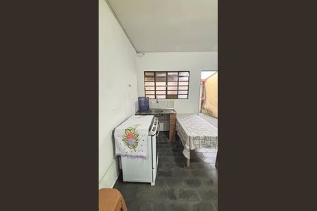 Casa à venda com 250m², 4 quartos e 6 vagasPorão