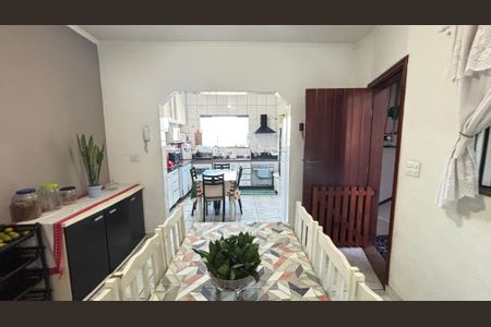 Casa à venda com 250m², 4 quartos e 6 vagasCozinha
