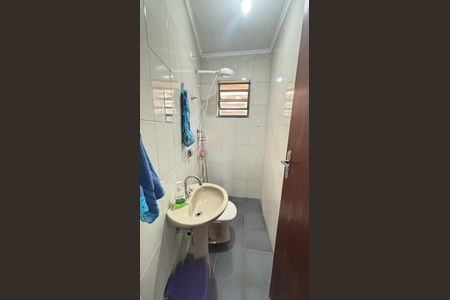 Casa à venda com 250m², 4 quartos e 6 vagasGaragem - Banheiro