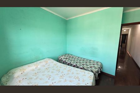 Casa à venda com 250m², 4 quartos e 6 vagasQuarto 2