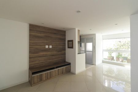 Apartamento para alugar com 65m², 2 quartos e 1 vagaSala