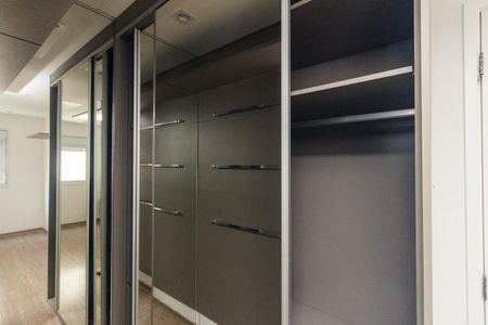 Apartamento para alugar com 65m², 2 quartos e 1 vagaSuíte