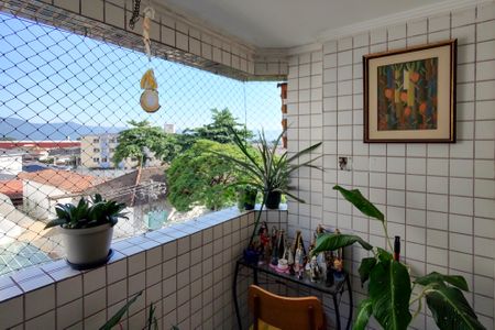 Apartamento para alugar com 70m², 1 quarto e 1 vagaSacada Sala
