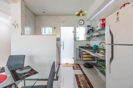Apartamento para alugar com 100m², 2 quartos e sem vaga Apartamento para alugar com 100m², 2 quartos e sem vagaCozinha