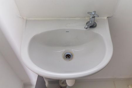 Apartamento à venda com 33m², 2 quartos e sem vagaBanheiro