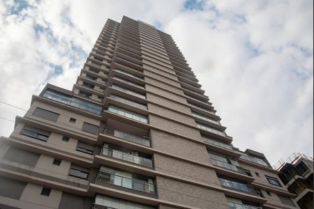Apartamento à venda com 163m², 3 quartos e 2 vagasFachada