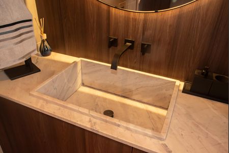 Apartamento à venda com 163m², 3 quartos e 2 vagasBanheiro da Suíte