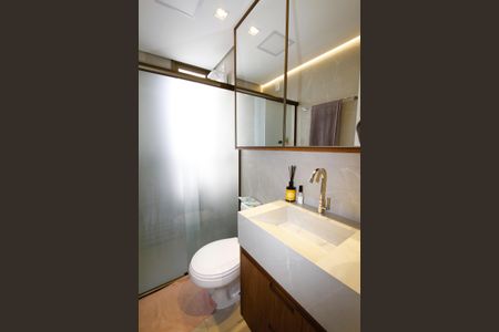 Apartamento à venda com 200m², 2 quartos e 2 vagasBanheiro Suíte