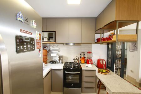Apartamento à venda com 200m², 2 quartos e 2 vagasCozinha