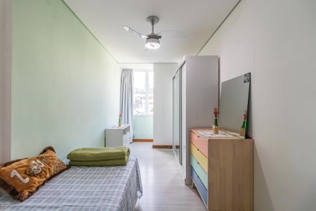 Apartamento à venda com 1200m², 14 quartos e 5 vagas Apartamento à venda com 1200m², 14 quartos e 5 vagasQuarto 1