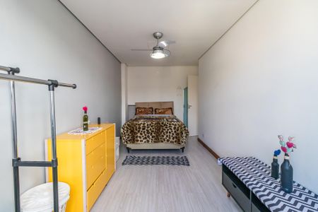 Apartamento à venda com 1200m², 14 quartos e 5 vagas Apartamento à venda com 1200m², 14 quartos e 5 vagasSuíte