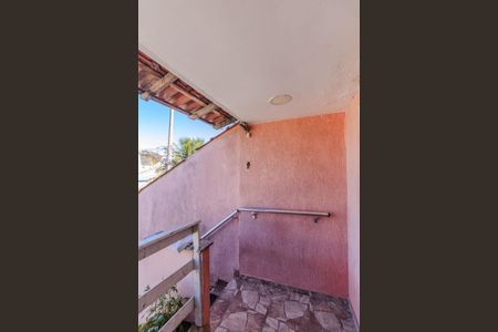 Casa para alugar com 84m², 3 quartos e sem vagaVaranda