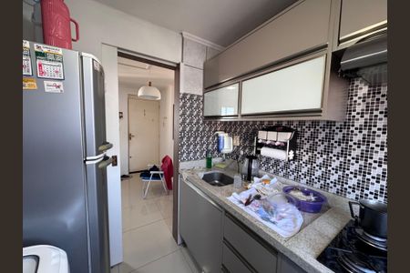 Apartamento à venda com 48m², 2 quartos e 1 vaga Apartamento à venda com 48m², 2 quartos e 1 vagaCozinha/Área de Serviço