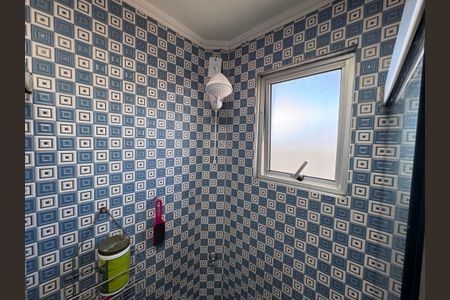 Apartamento à venda com 48m², 2 quartos e 1 vaga Apartamento à venda com 48m², 2 quartos e 1 vagaBanheiro