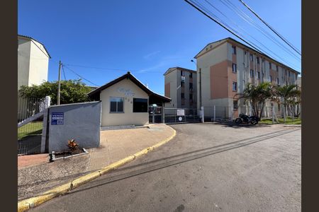 Apartamento à venda com 48m², 2 quartos e 1 vaga Apartamento à venda com 48m², 2 quartos e 1 vagaFachada