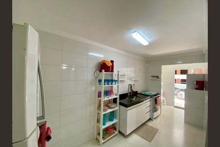 Apartamento para alugar com 87m², 2 quartos e 2 vagasCozinha