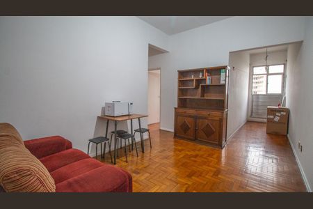 Apartamento à venda com 47m², 1 quarto e sem vaga Apartamento à venda com 47m², 1 quarto e sem vagaSala