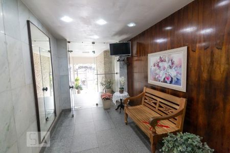 Apartamento à venda com 47m², 1 quarto e sem vaga Apartamento à venda com 47m², 1 quarto e sem vagaHall