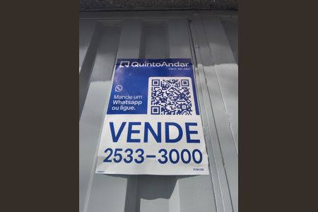 Casa à venda com 220m², 4 quartos e 2 vagasPlaca