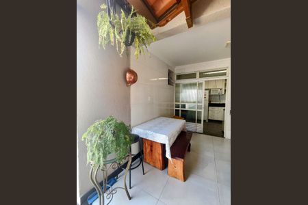 Casa à venda com 220m², 4 quartos e 2 vagasÁrea gourmet