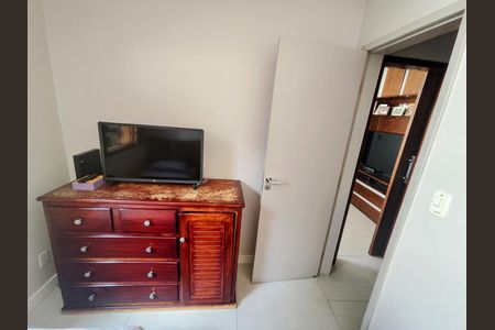 Casa à venda com 220m², 4 quartos e 2 vagasQuarto 2