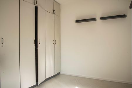 Apartamento à venda com 69m², 2 quartos e 1 vagaQuarto 2