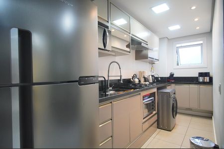 Apartamento à venda com 56m², 2 quartos e 1 vagaCozinha