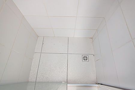 Apartamento à venda com 49m², 2 quartos e 1 vagaBanheiro Social